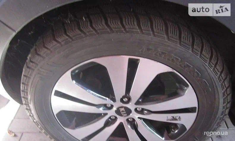 Kia Sportage 2012 - 11