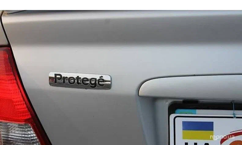 Mazda Protege 2001 - 6