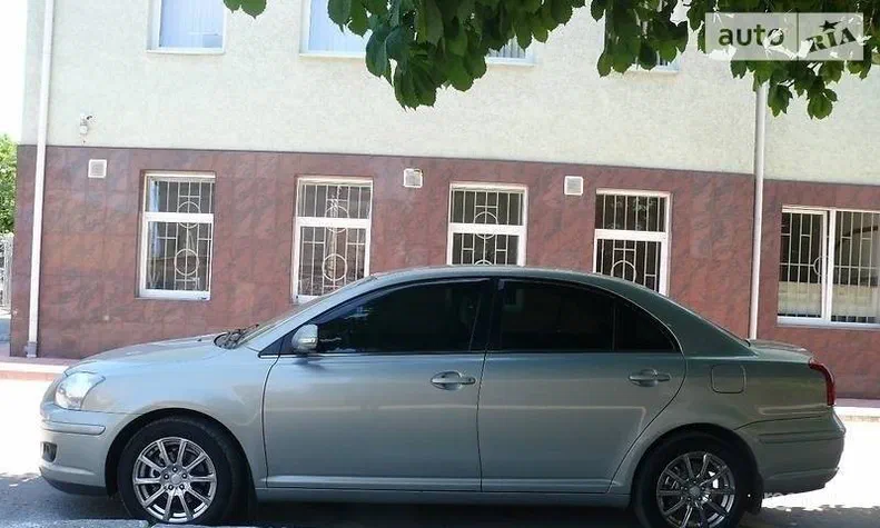 Toyota Avensis 2007 - 12