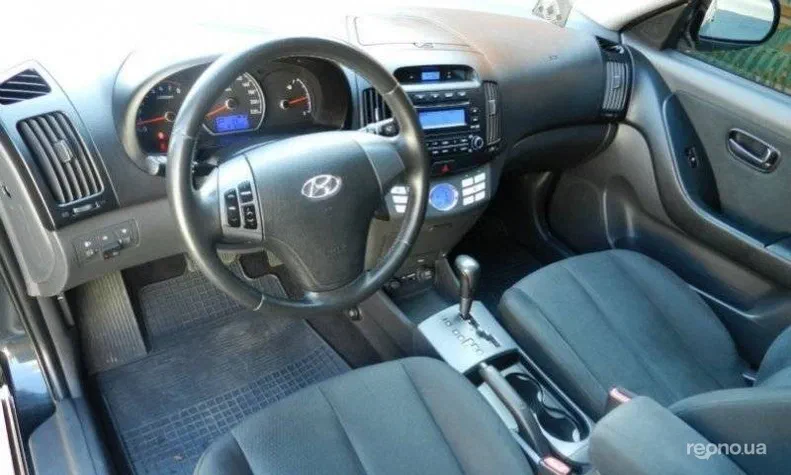 Hyundai Elantra 2009 - 14
