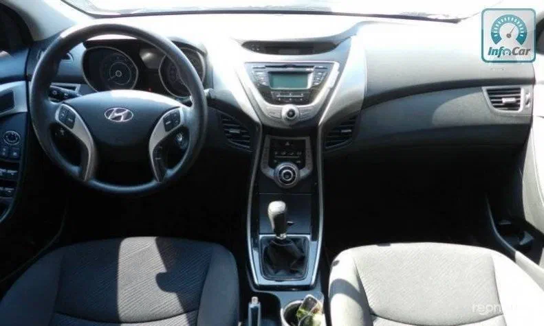Hyundai Elantra 2013 - 8