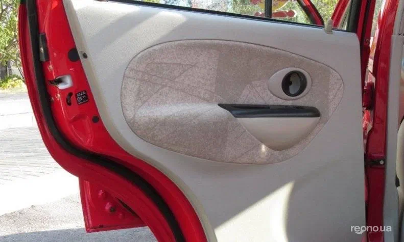 Chery QQ Ice Cream 2011 - 1