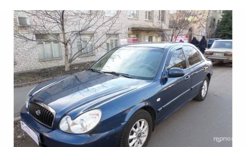 Hyundai Sonata 2004 - 9