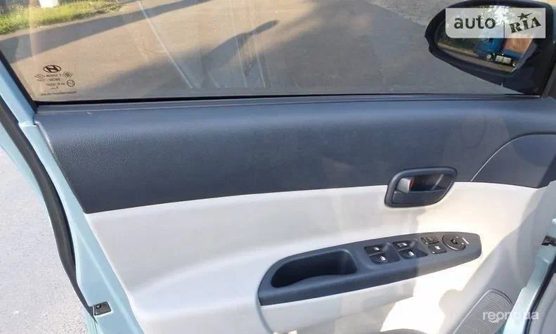 Hyundai Accent 2006 - 2