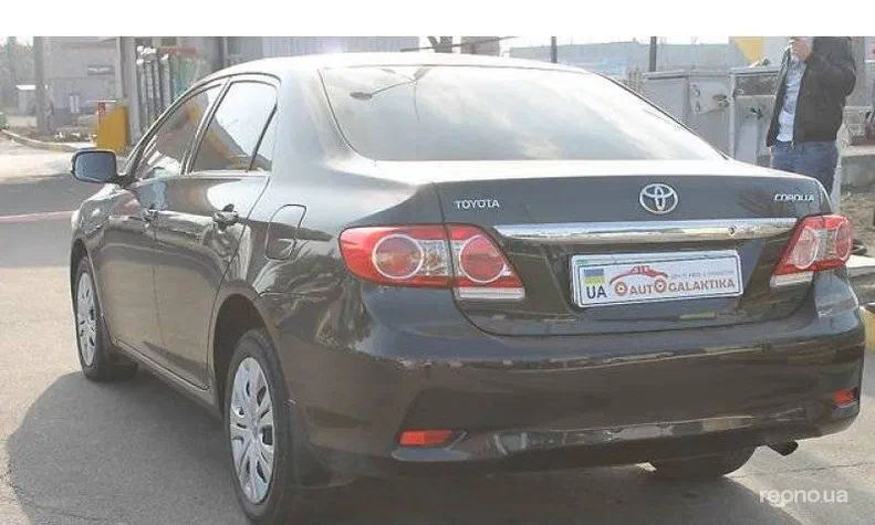 Toyota Corolla 2011 - 6