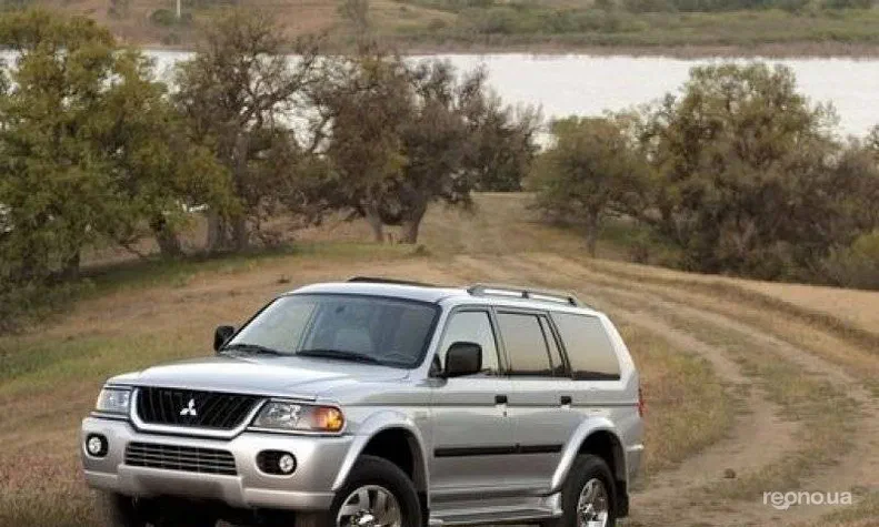 Mitsubishi Pajero Sport 2002 - 0