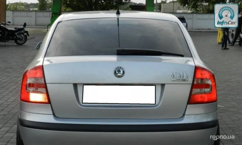 Skoda Octavia 2009 - 5