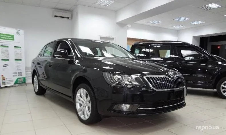 Skoda Superb 2013 - 0