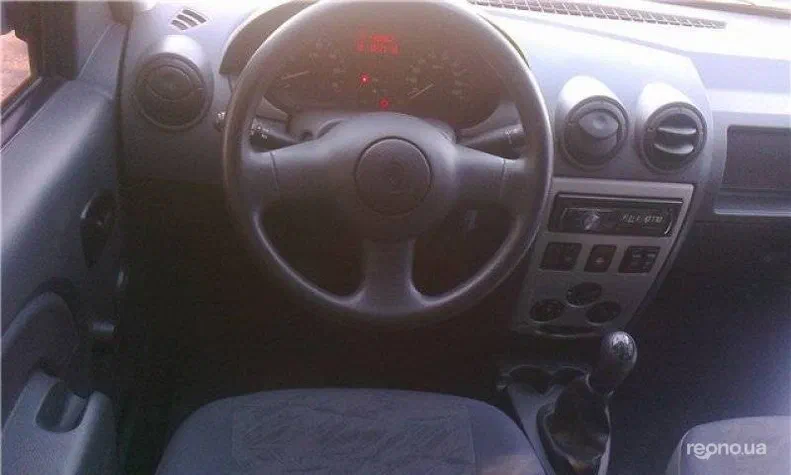 Renault Logan 2010 - 0