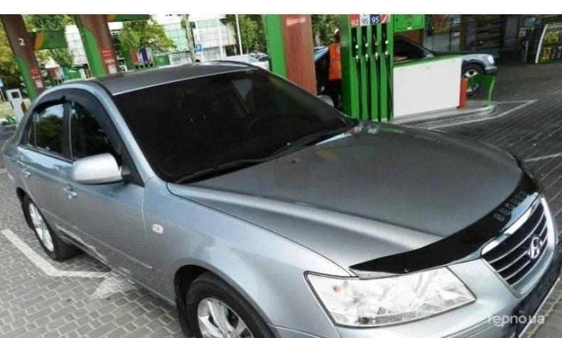 Hyundai Sonata 2009 - 9