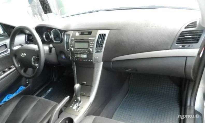 Hyundai Sonata 2009 - 6