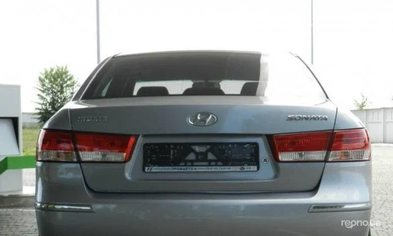 Hyundai Sonata 2009 - 13