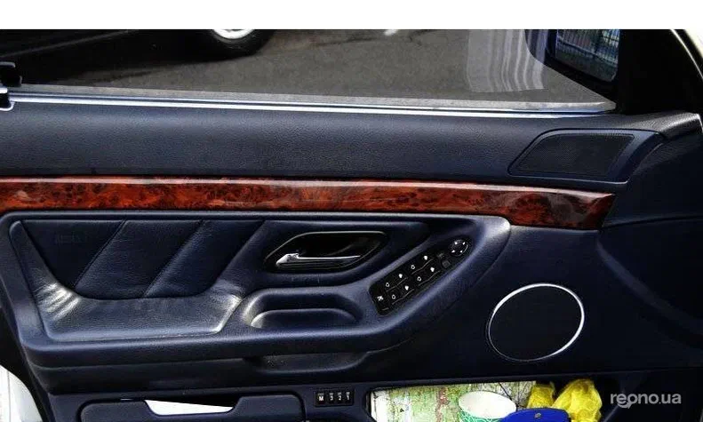 BMW 7 серія 2000 - 10
