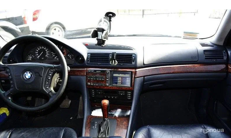 BMW 7 серія 2000 - 20