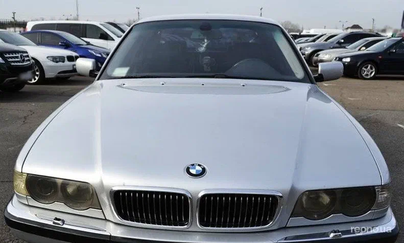 BMW 7 серія 2000 - 18