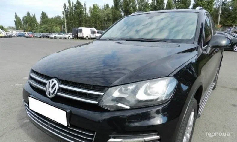 Volkswagen Touareg 2011 - 0