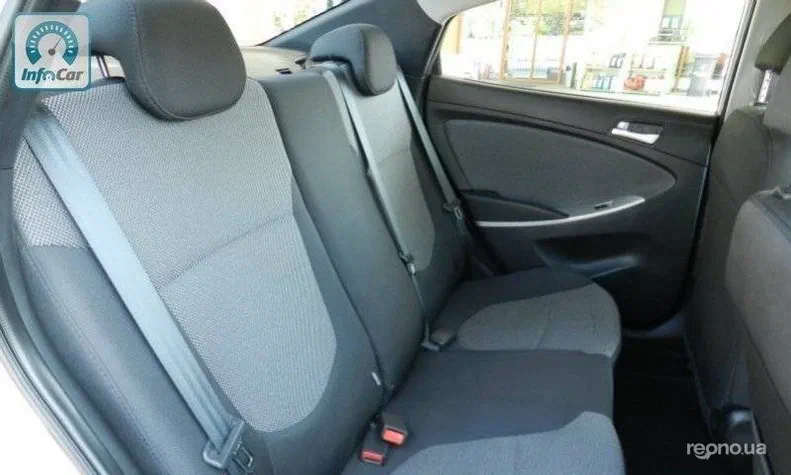 Hyundai Accent 2014 - 10