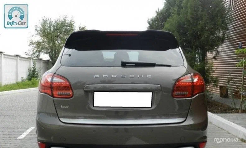 Porsche Cayenne 2011 - 4