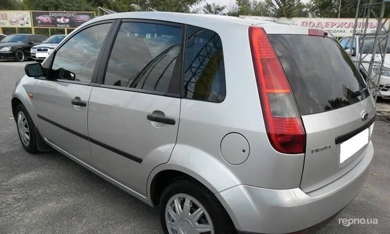 Ford Fiesta 2005 - 15