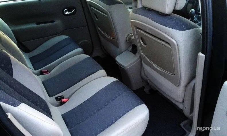 Renault Scenic 2005 - 1