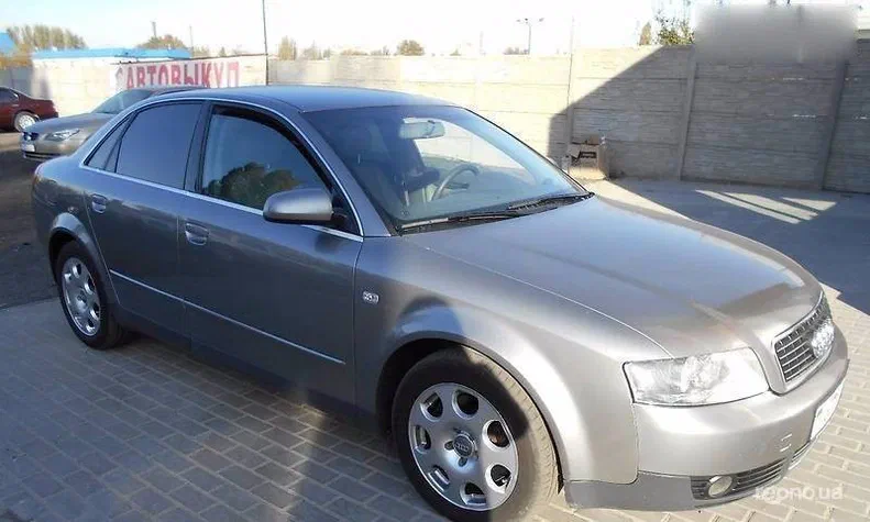 Audi A4 2004 - 3