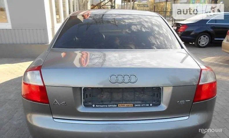 Audi A4 2004 - 6