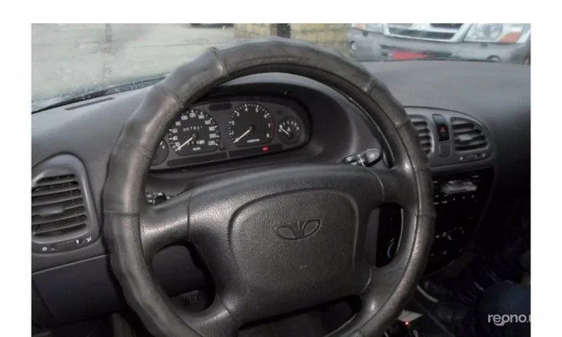 Daewoo Nubira 1998 - 4