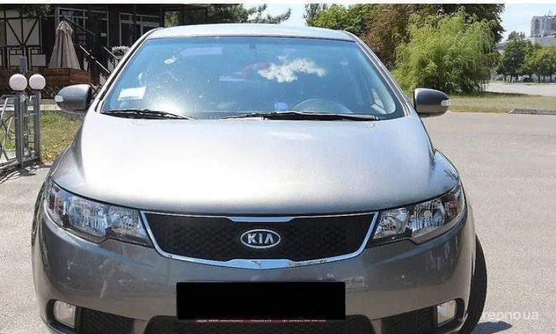 Kia Cerato 2010 - 7