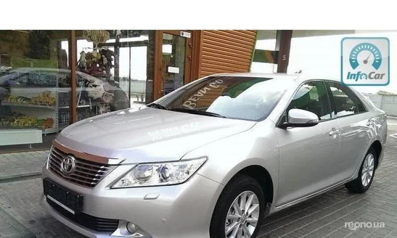 Toyota Camry 2013 - 4