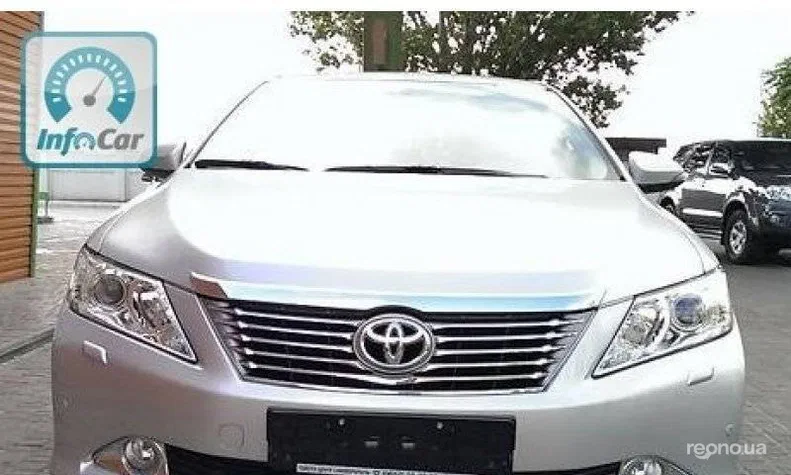 Toyota Camry 2013 - 6