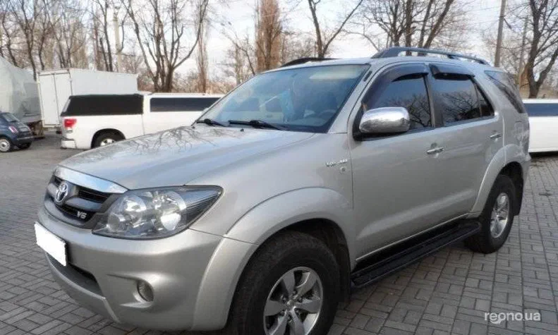 Toyota Fortuner 2007 - 0