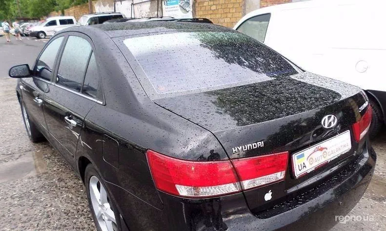 Hyundai Sonata 2008 - 13