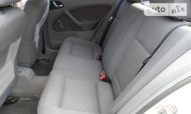 Skoda Octavia 2003 - 6