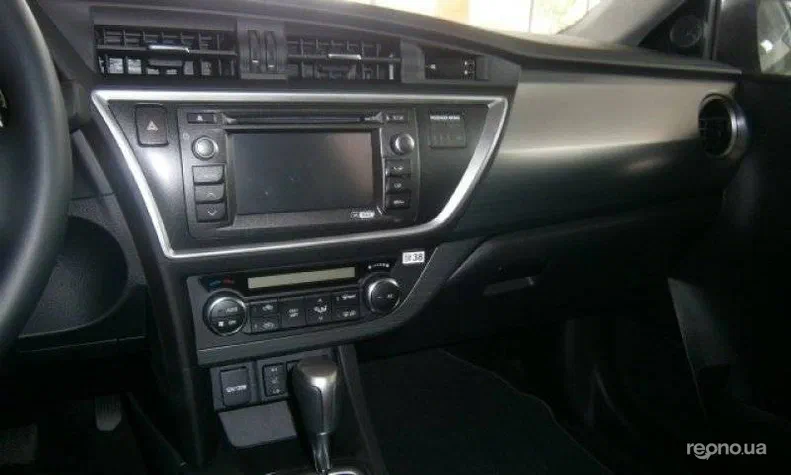 Toyota Auris 2015 - 0