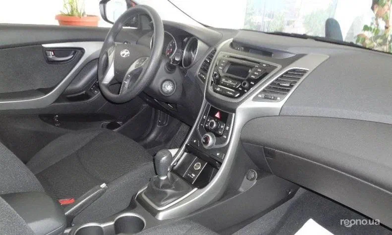 Hyundai Elantra 2014 - 5