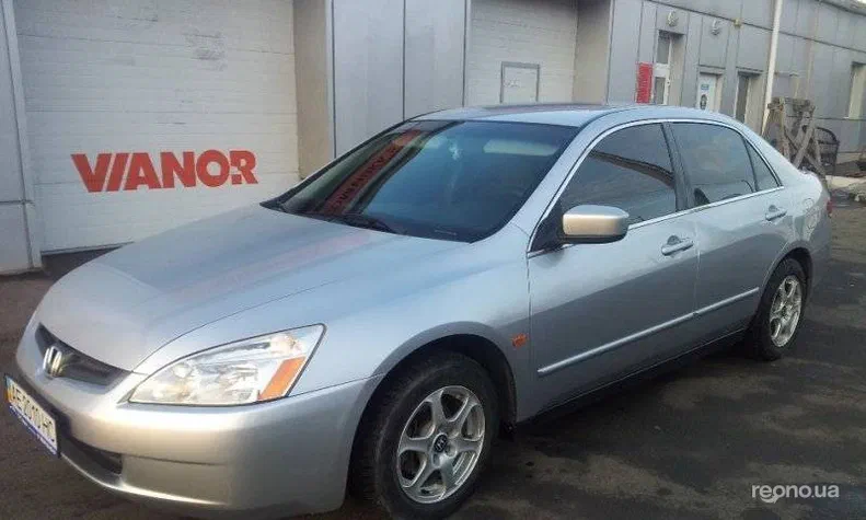 Honda Accord 2004 - 6