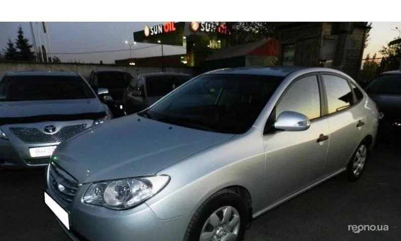 Hyundai Elantra 2011 - 4