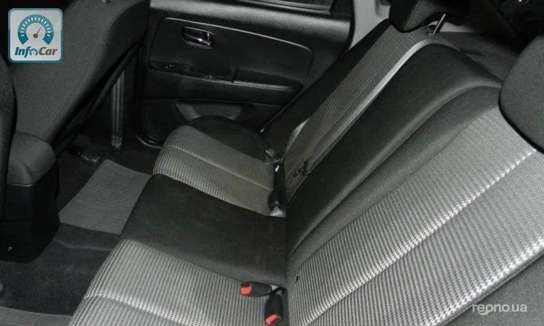 Hyundai Elantra 2011 - 7