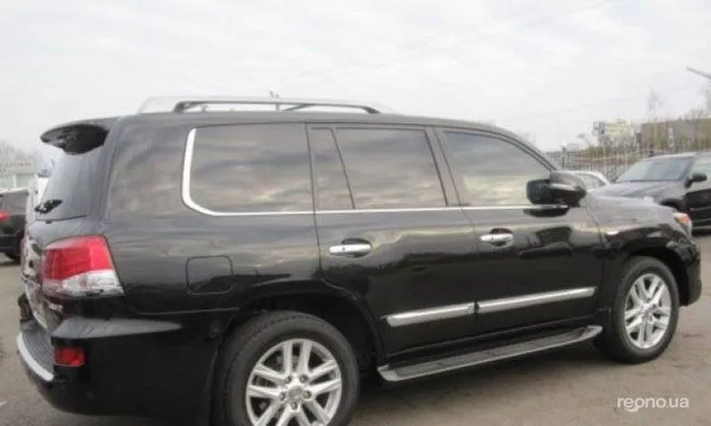 Lexus LX570 2013 - 0