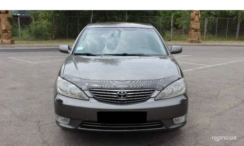 Toyota Camry 2005 - 8