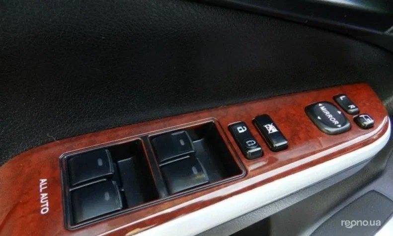 Toyota Camry 2012 - 10