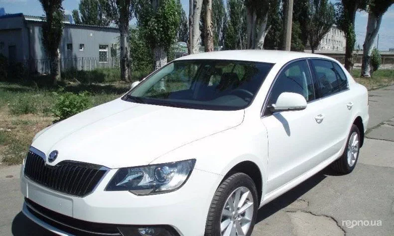 Skoda Superb 2014 - 0