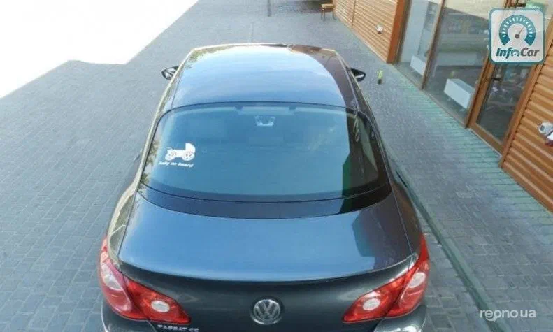 Volkswagen Passat 2011 - 8