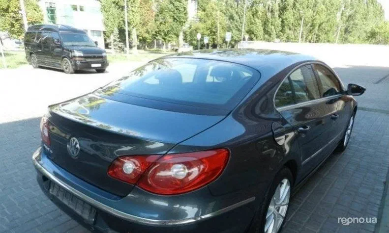 Volkswagen Passat 2011 - 7