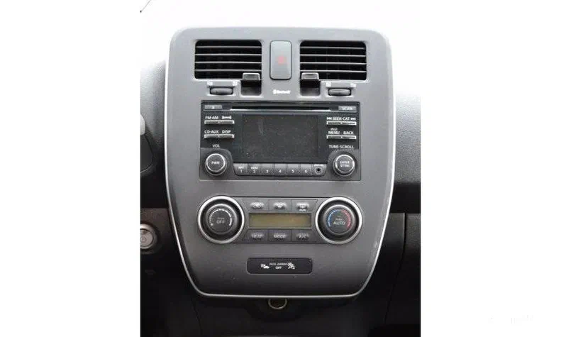 Nissan Leaf 2013 - 6