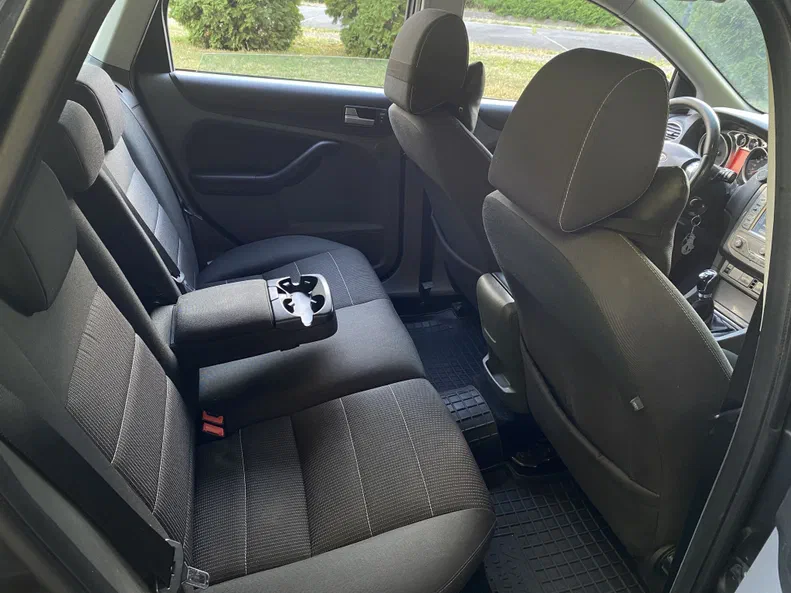Ford Focus 2008 - 13