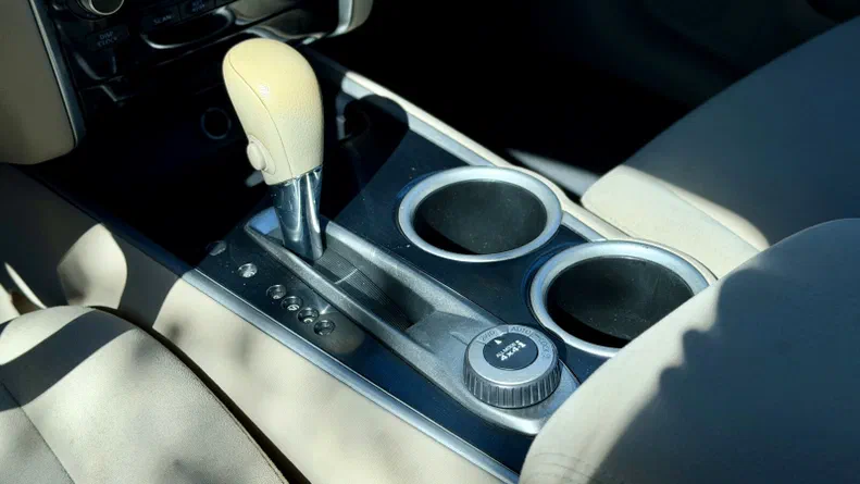 Nissan Pathfinder 2013 - 19