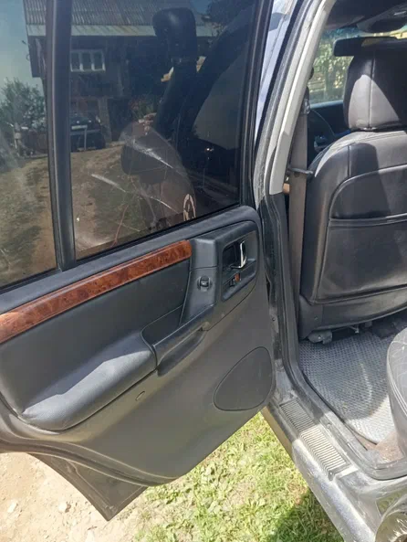 Jeep Grand Cherokee 1996 - 9