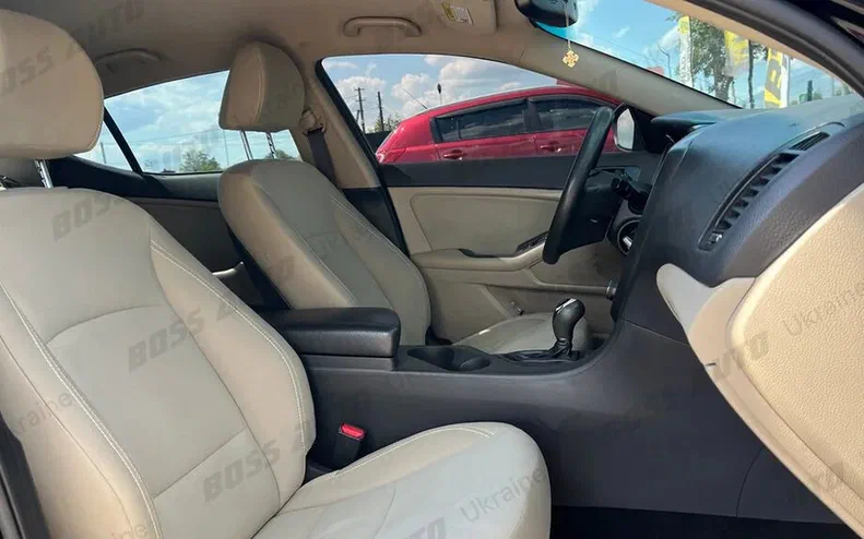 Kia Optima 2013 - 11