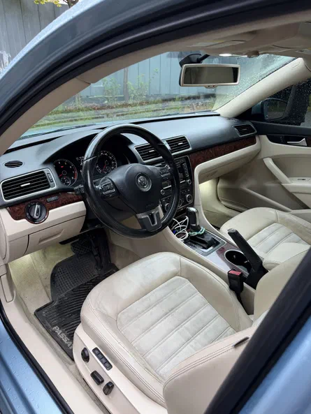 Volkswagen Passat 2012 - 6